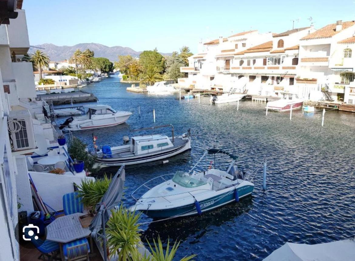 Hotel Portofino By Insidehome Empuriabrava Exterior foto